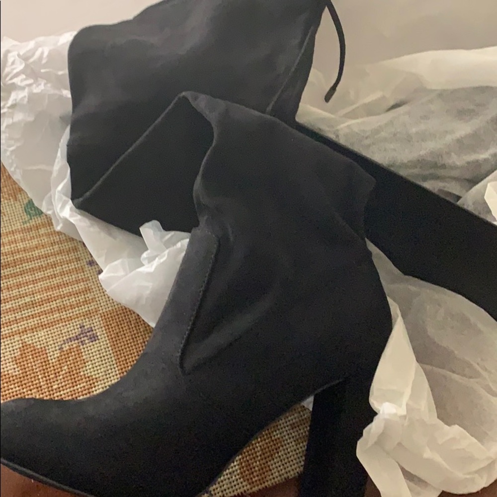 High thigh suede boots